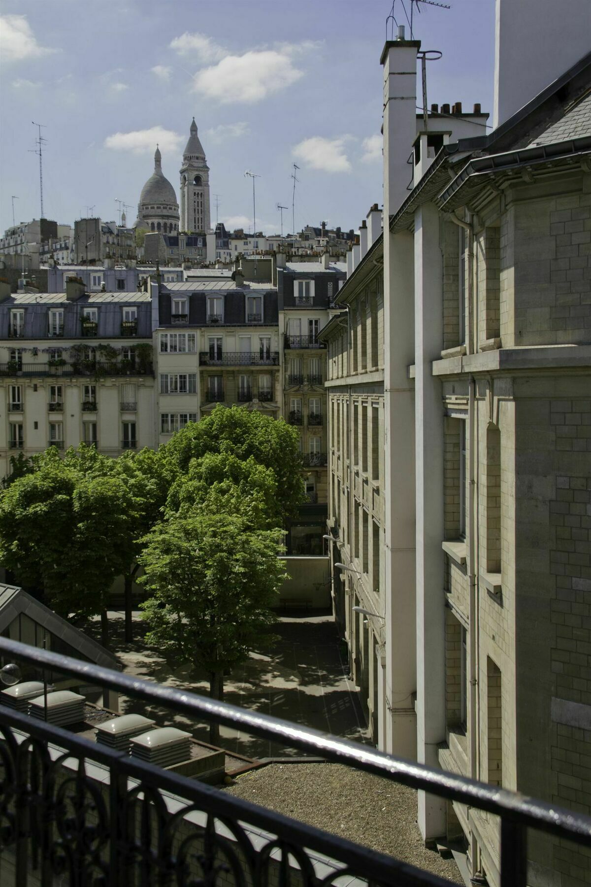 Le Montclair Montmartre By River París Exterior foto
